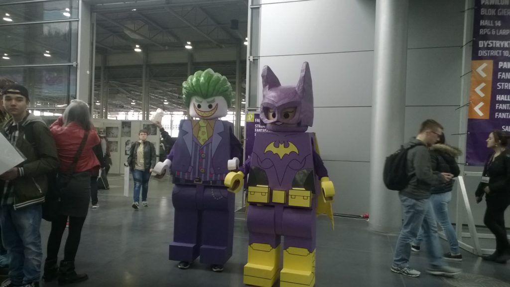 Cosplay Joker i Batgirl