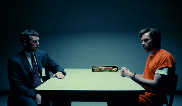 Kadr z serialu "Manhunt: Unabomber"
